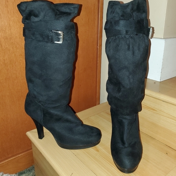 Sbicca Shoes - SBICCA Suede Knee High Heeled Boots